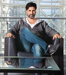 5 Times When Akshay Kumar Seen In Love With Onitsuka Tiger Shoes