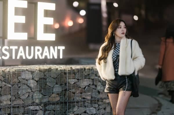 Kim Sejeong Enjoys Fake Life While On A Date With Hot Bachelor Ahn Hyo Seop In A Business Proposal